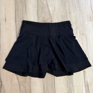 Lululemon ivivva women’s skirt / skort Shorts tennis running skirt athletic 10